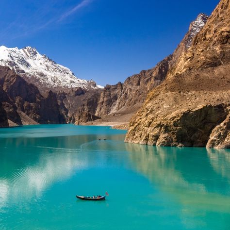 Skardu & Hunza Luxury Tour 11-day tour