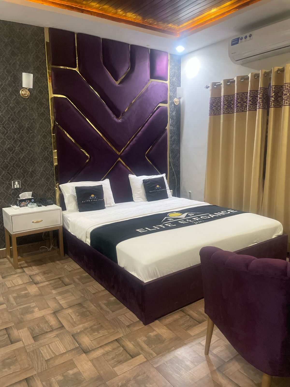 Elite Elegance Guest House – Luxury Stay