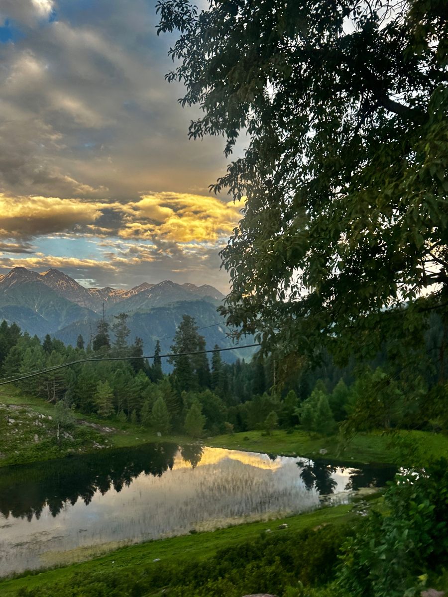 Shogran, Siri Paye, Harnoi & Murree Patriata  8 Days Tour