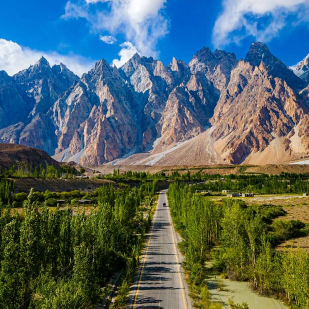 Hunza & Skardu-15 Days  Luxury Tour