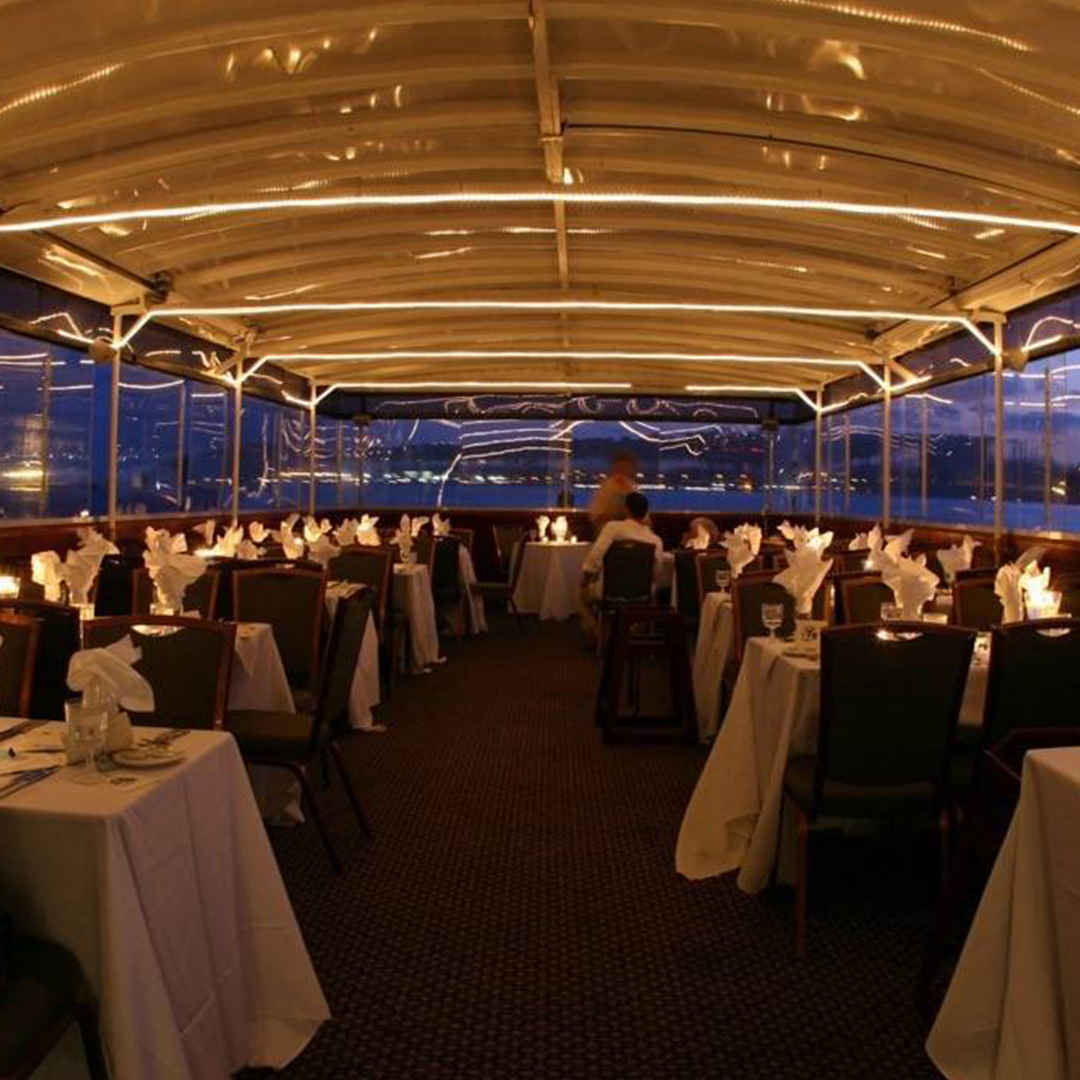 Karachi Luxury Cruise Dinner