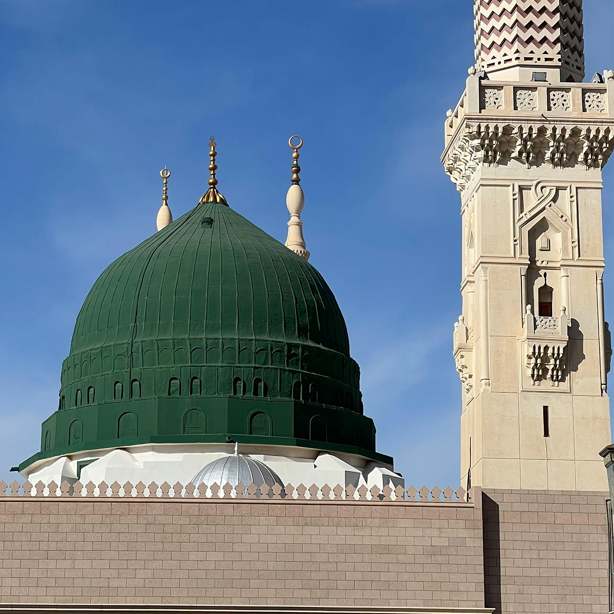 Standard Umrah Package (15 Days) – From Karachi